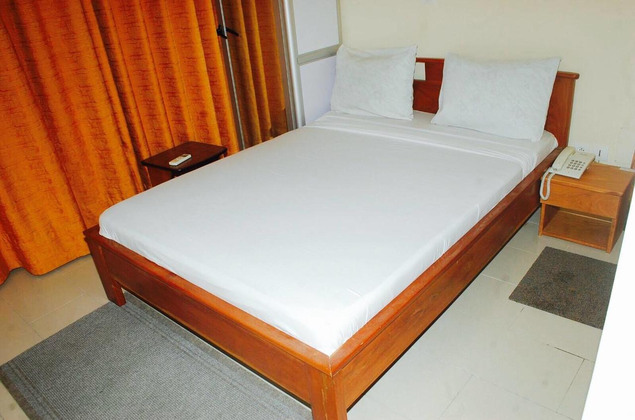 Hotels Residences Easy โกโตนู ภายนอก รูปภาพ