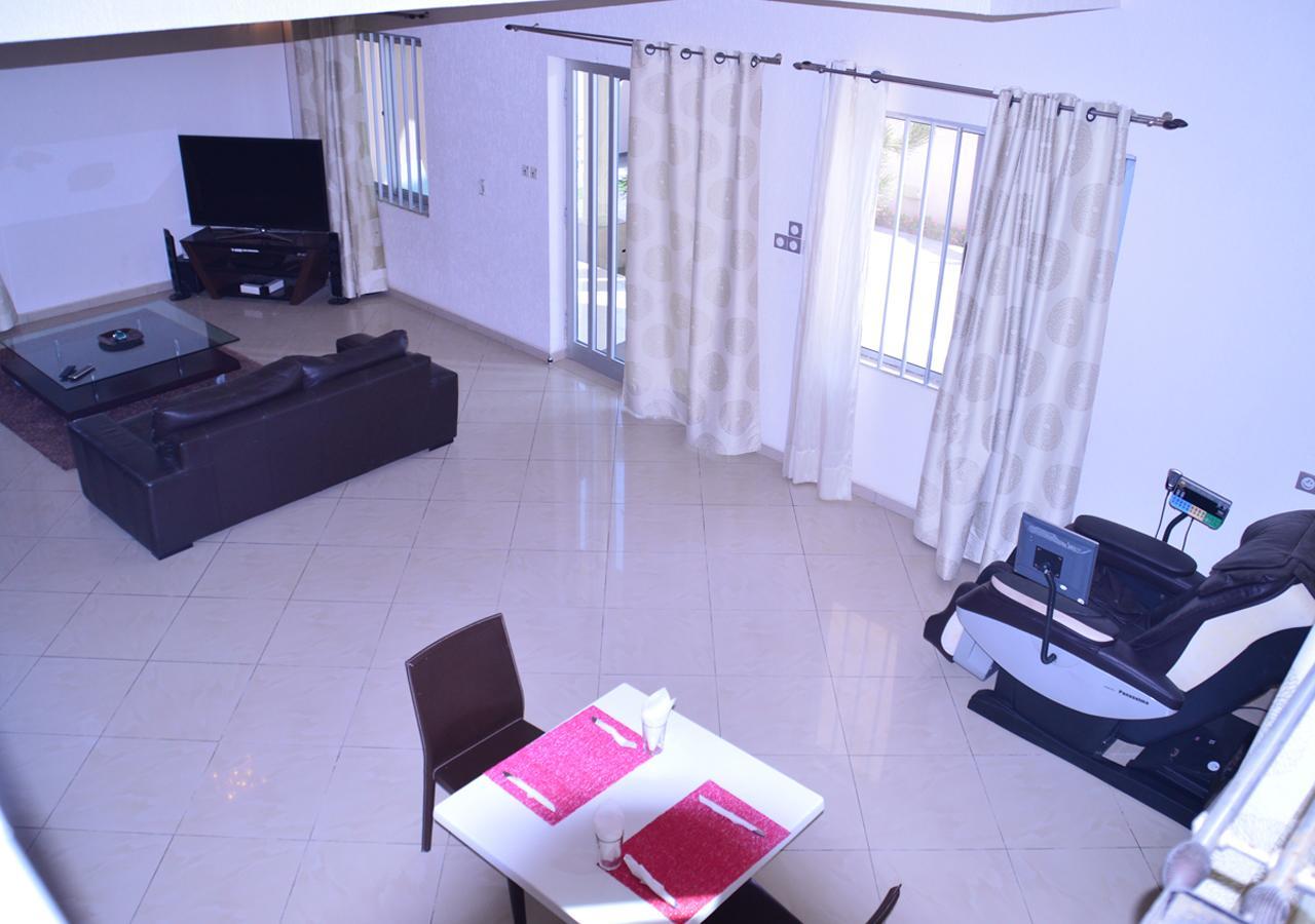 Hotels Residences Easy โกโตนู ภายนอก รูปภาพ